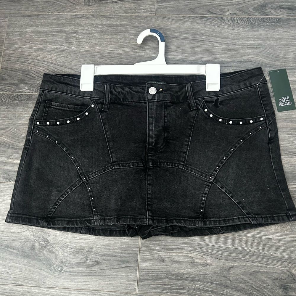 Women's Black Denim Western Mini Skort with Stud Detail NWT LARGE
